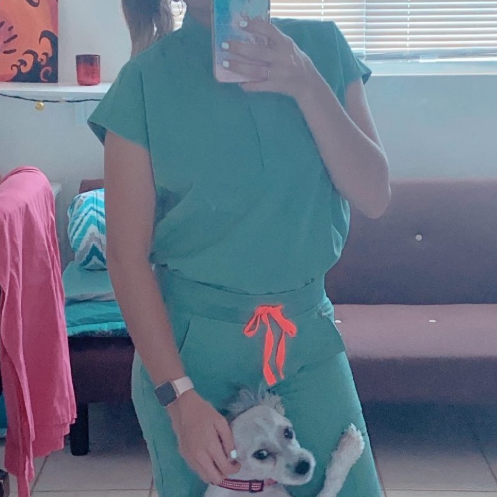 Figs Scrubs (XS Rafaela & XS Zamora Joggers) color Jade